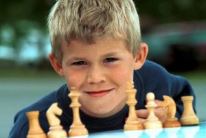 Magnus Carlsen Vs Garry Kasparov 2004 Reykjavik (Game 2) 